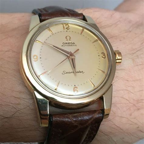 Vintage Omega Seamaster bumper automatic cal 501 gold 